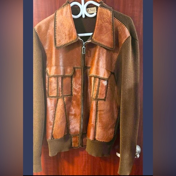 Vintage Jacket - Very rare to find - Picture 1 of 3